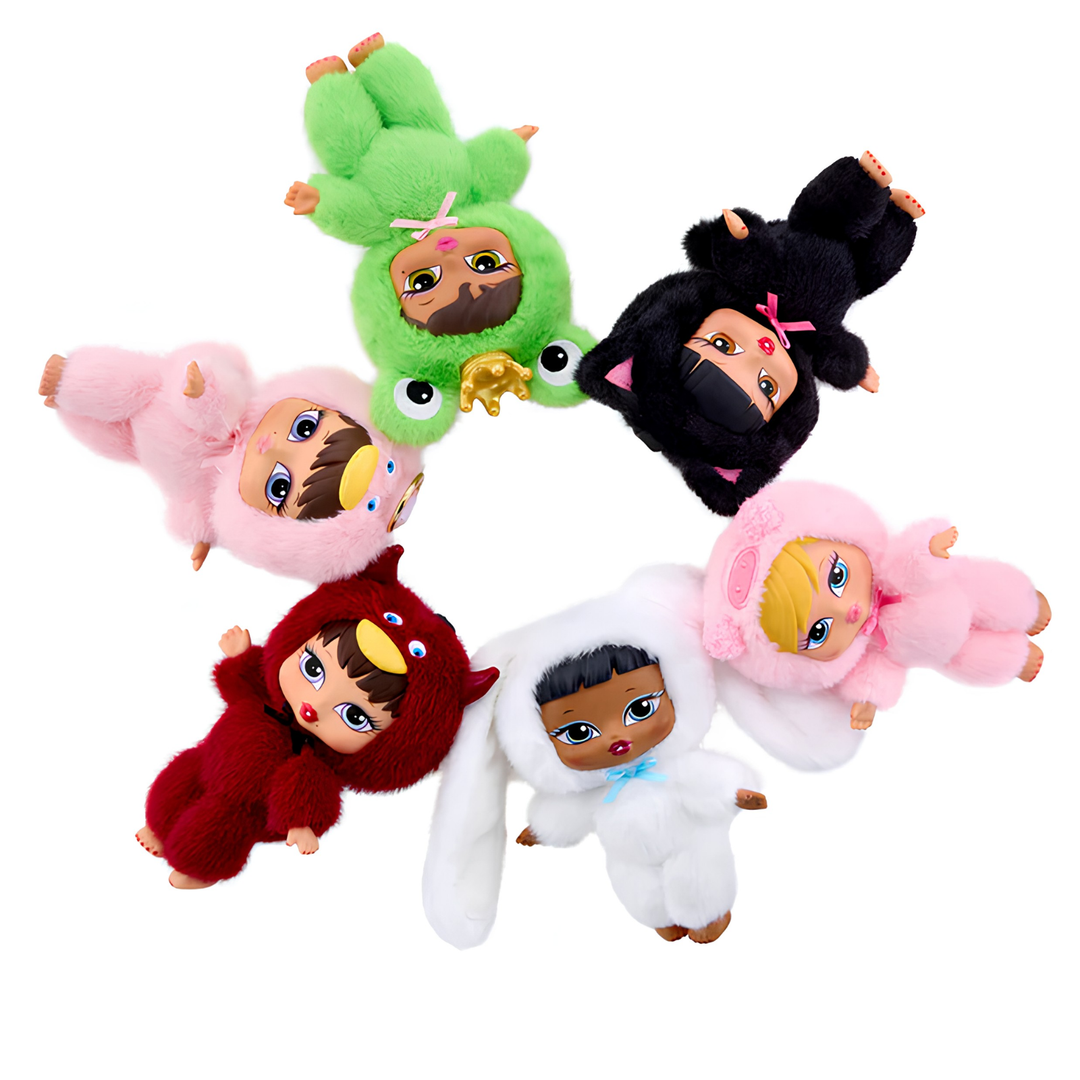 Bratz Bratziez Iconz Seriez Plush Keychain Blind Box